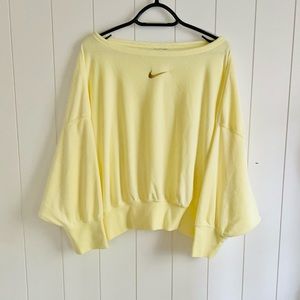 Nike Terry Cloth cropped sweatshirt  top size M butter yellow